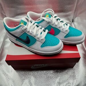 Nike Dunk Low Dusty Cactus Thunder Blue